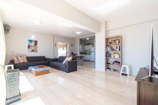 Lavish & Spacious Apt With Stunning Seaview, 10 Min Ath Airport Artemida  Esterno foto