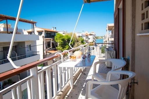 Lavish & Spacious Apt With Stunning Seaview, 10 Min Ath Airport Artemida  Esterno foto